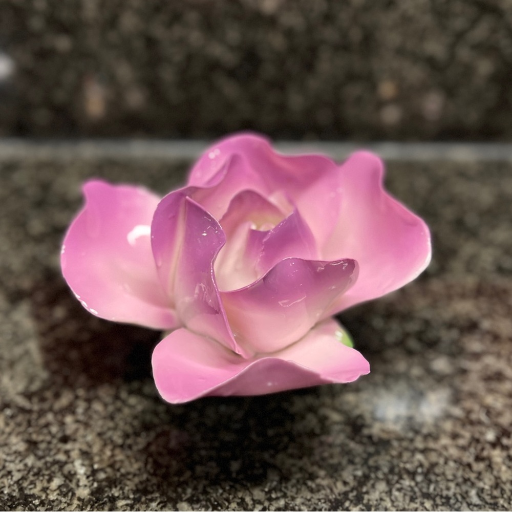 Porcelain Rose statue pink